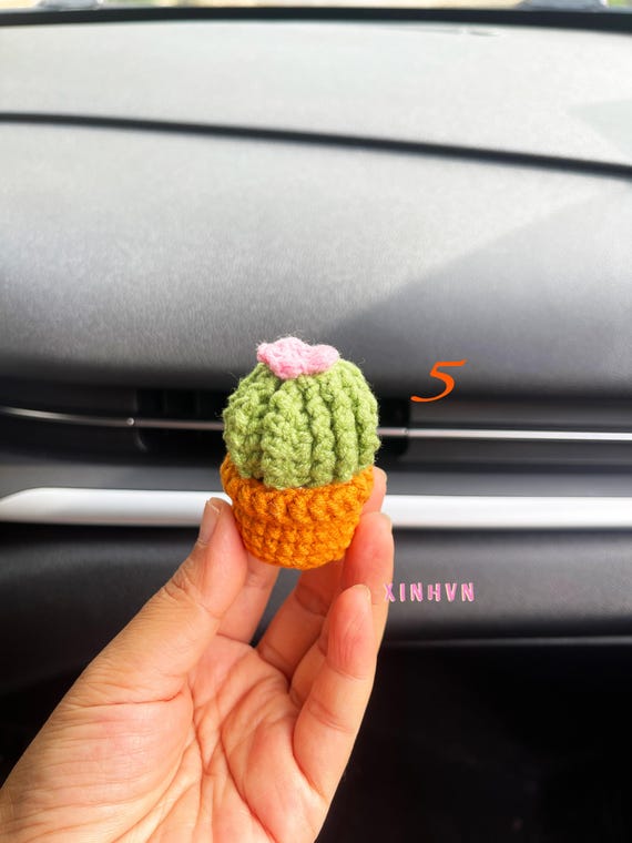 Crochet Kaktus Auto Lftungsclip, gehkelte Pflanze Auto Lftungsklammer,  niedliches Autodekor, gehkelter Kaktus, neues Auto Geschenk, neuer Fahrer  Geschenk - Etsy.de