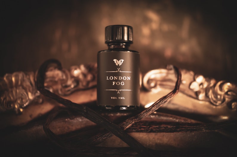 London Fog™ Perfume Oil with vanilla, bergamot, honey, earl grey black tea in organic jojoba oil base image 1