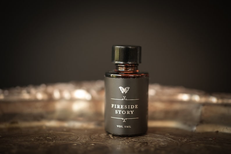 Fireside Story™ Natural Perfume Oil bonfire, campfire, smoke, fireplace, woods, and vanilla unisex scent 5 Millilitres