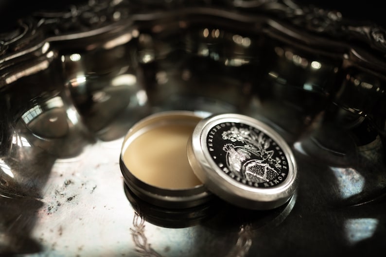 Solid Perfume Sample 2g in tin image 1