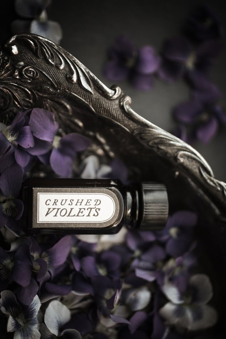 Crushed Violets natural perfume oil with violets violet Etsy
