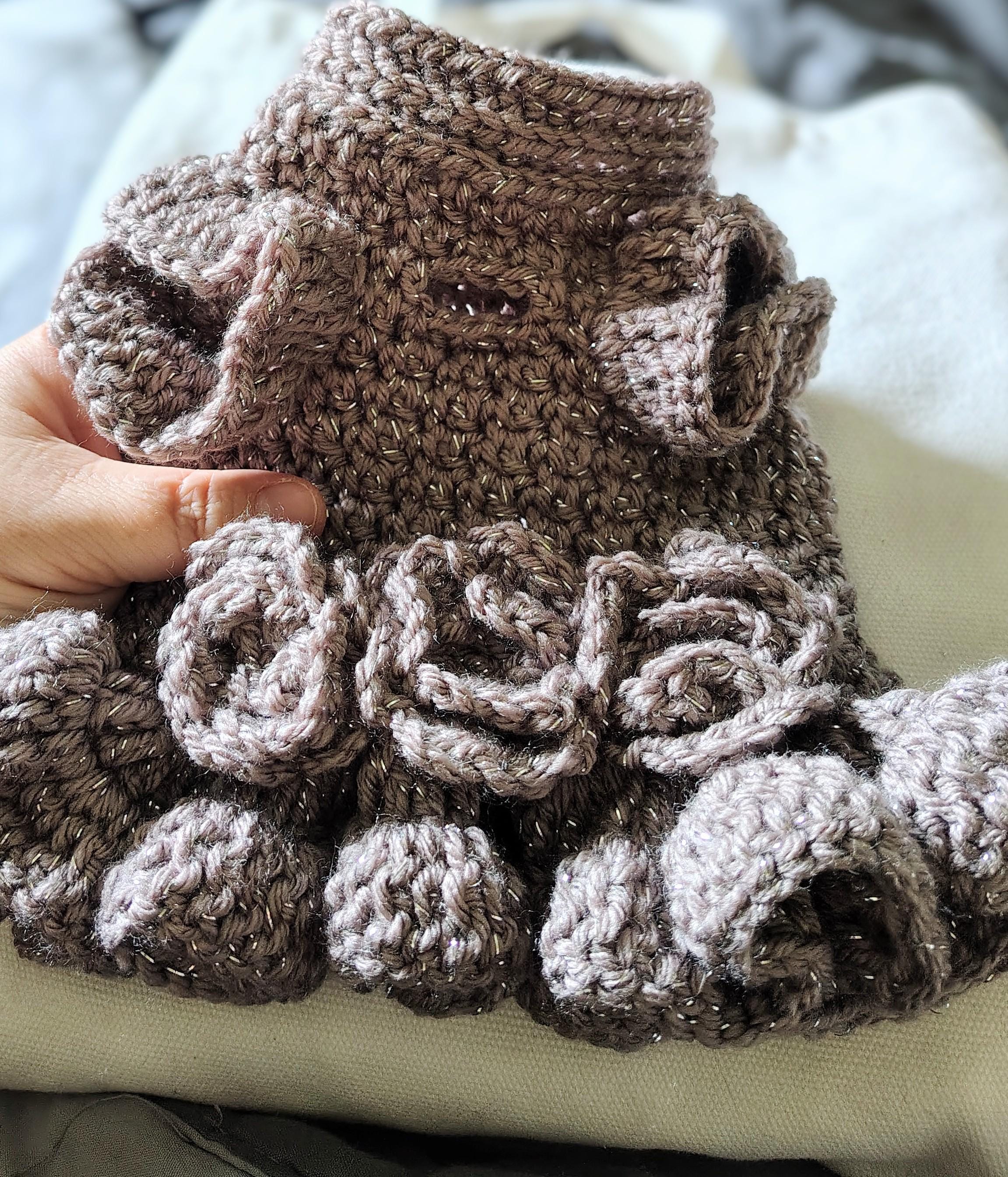 XS Dusty Rose Dog Mommy & Me Outfit, New Dog Mom Gift Idea for Her, Crochet Rose Headband, Matching Dress for Dog, Pet Costume, Dog Sweater - Thumbnail 2