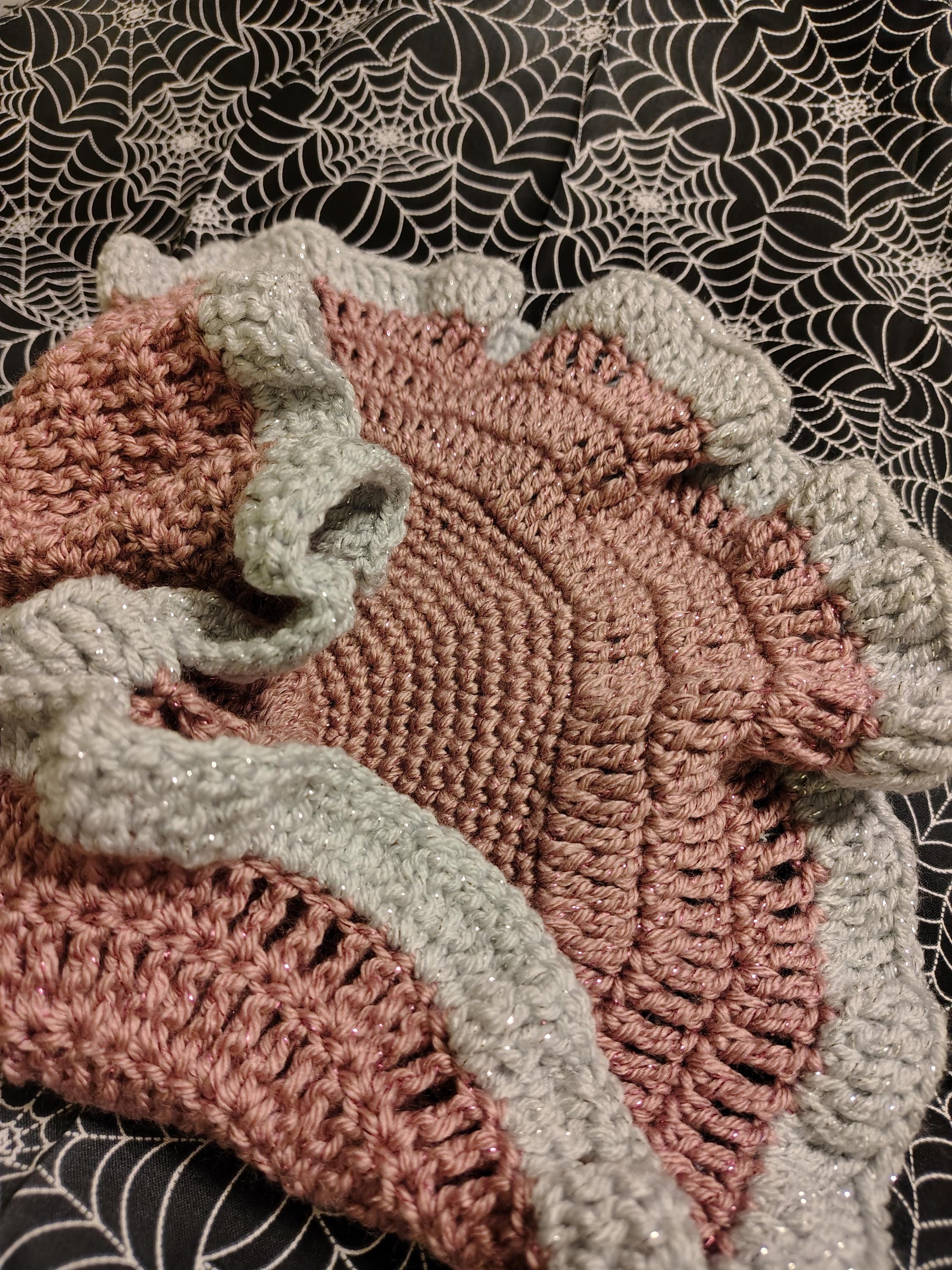 Handmade Crochet Altar Cloth | Witchcraft Decor | Pagan Wiccan Altar Accessory | Pink & Silver - Thumbnail 3