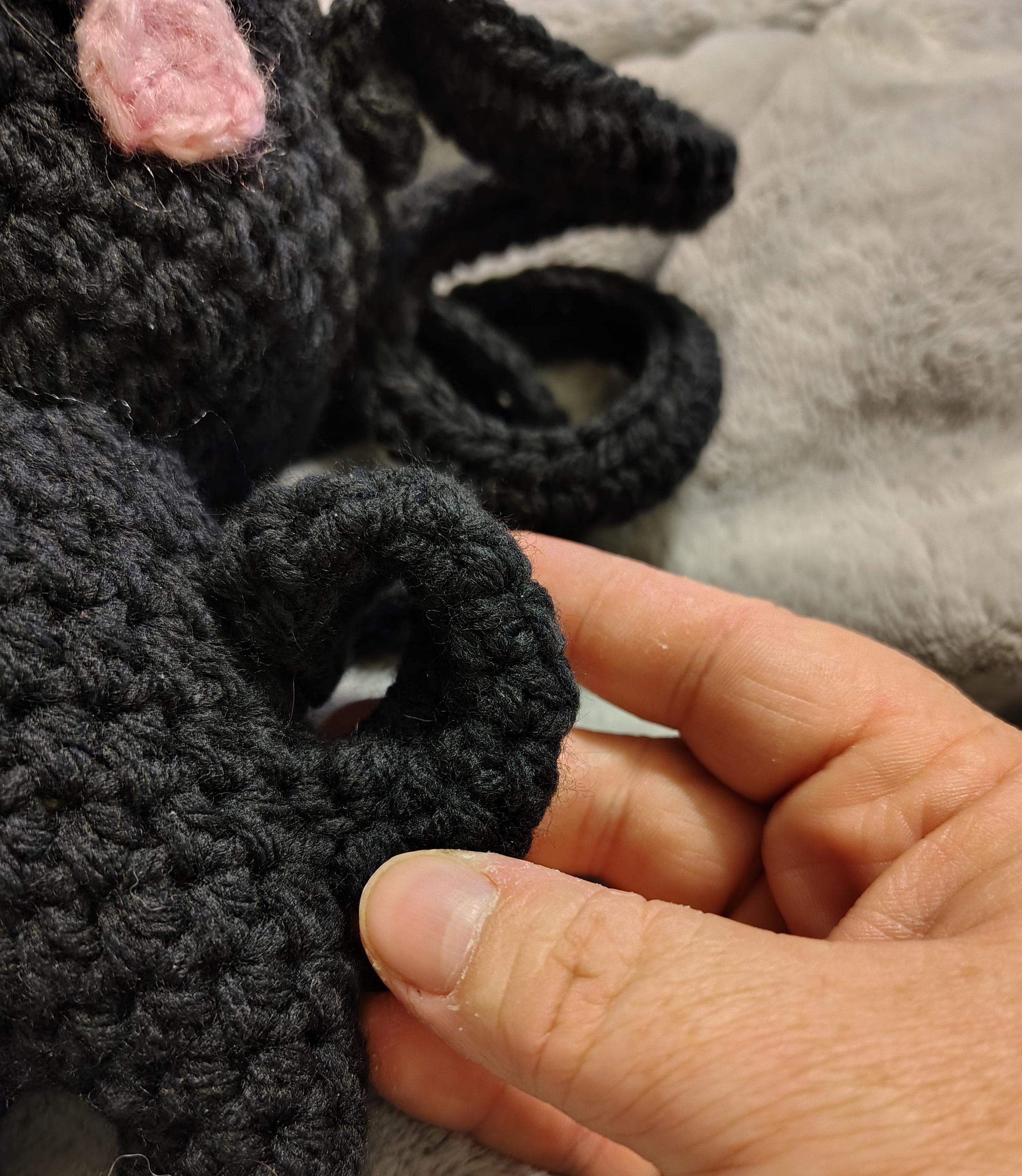 Cross Body Anxiety Poppet for Witches, Children or Anxious Adults - Thumbnail 4