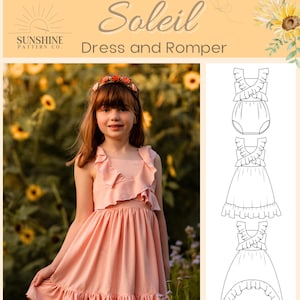 Op de afbeelding: Een meisje in een perzikkleurige jurk met ruches en een gelaagde rok. De afbeelding toont het patroon "Soleil Dress and Romper" van Sunshine Pattern Co. De afbeelding bevat ook lijntekeningen van de jurk en de romper.