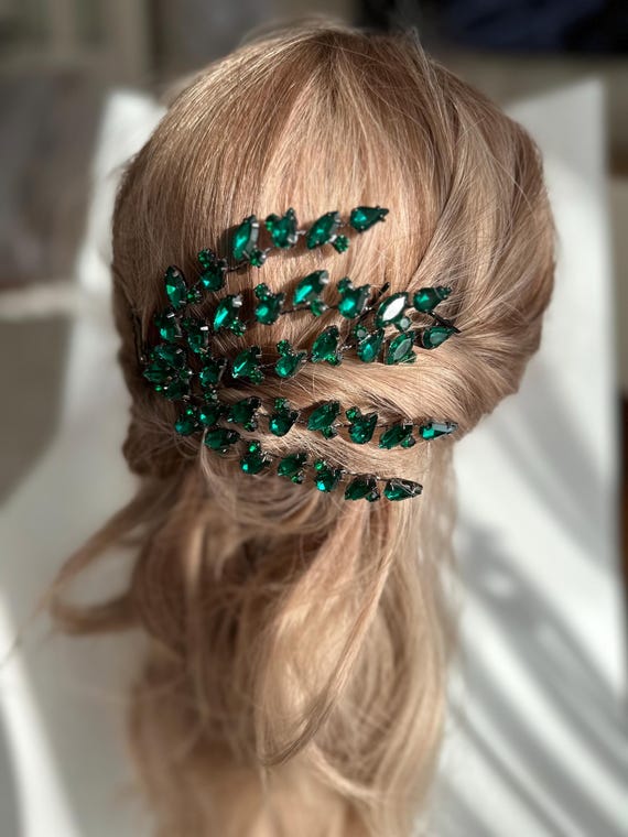 Emerald 5 Layered Bridal Hair Piece, Green Crystal Hair Vine  display picture 2