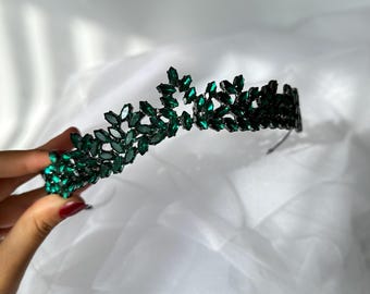Baroque Wedding Tiara Emerald Green Crown Green Crystal Headpiece Flower Girl Tiara Bridal Shower Accessory Emerald Hair Jewelry for Women