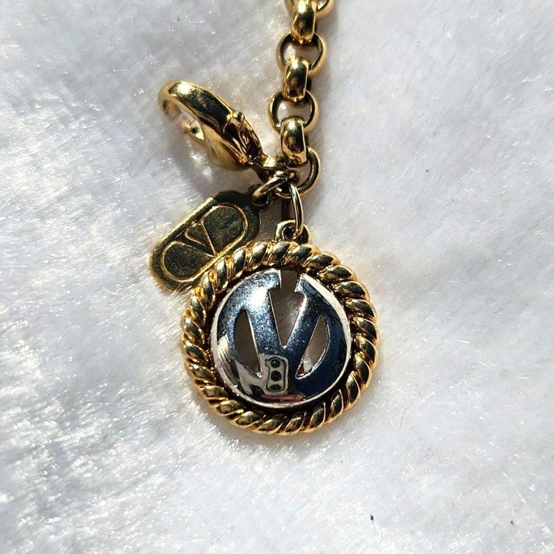 Valentino Garavani V Logo Bracelet Gold Tone Chain Medallion Charm Bracelet image 5