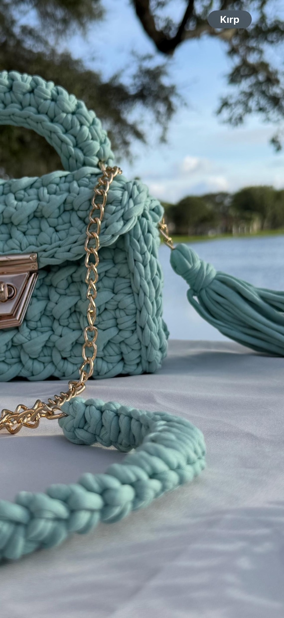 Bolso de mano de crochet verde personalizado de Arven con cadena