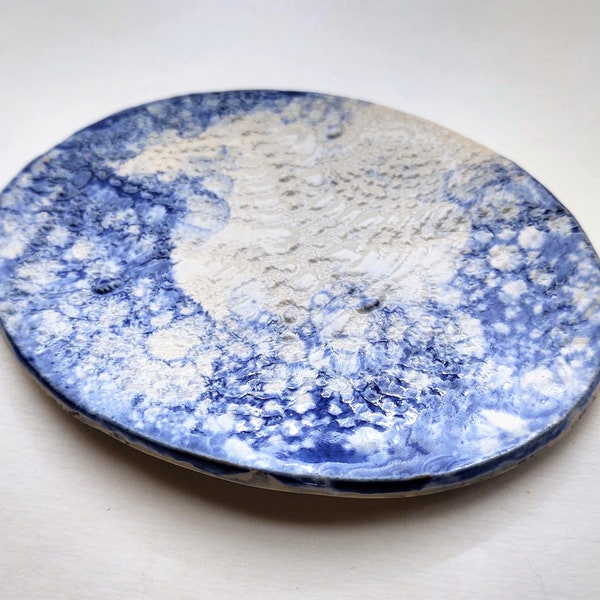 Blue Lace Plate – White Pottery - ceramic dessert dish – spoon rest – decorative plate – stoneware pottery - doily design