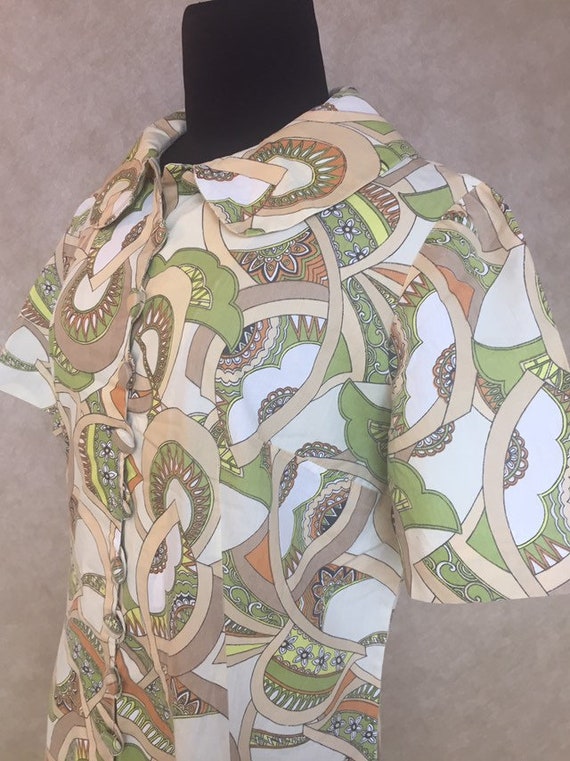 Vintage 1960s Green Tan Paisley Print Mod Shift Dr