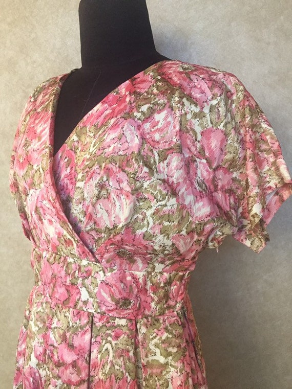 Vintage 1960s Mid Century Pink Green Abstract Flor