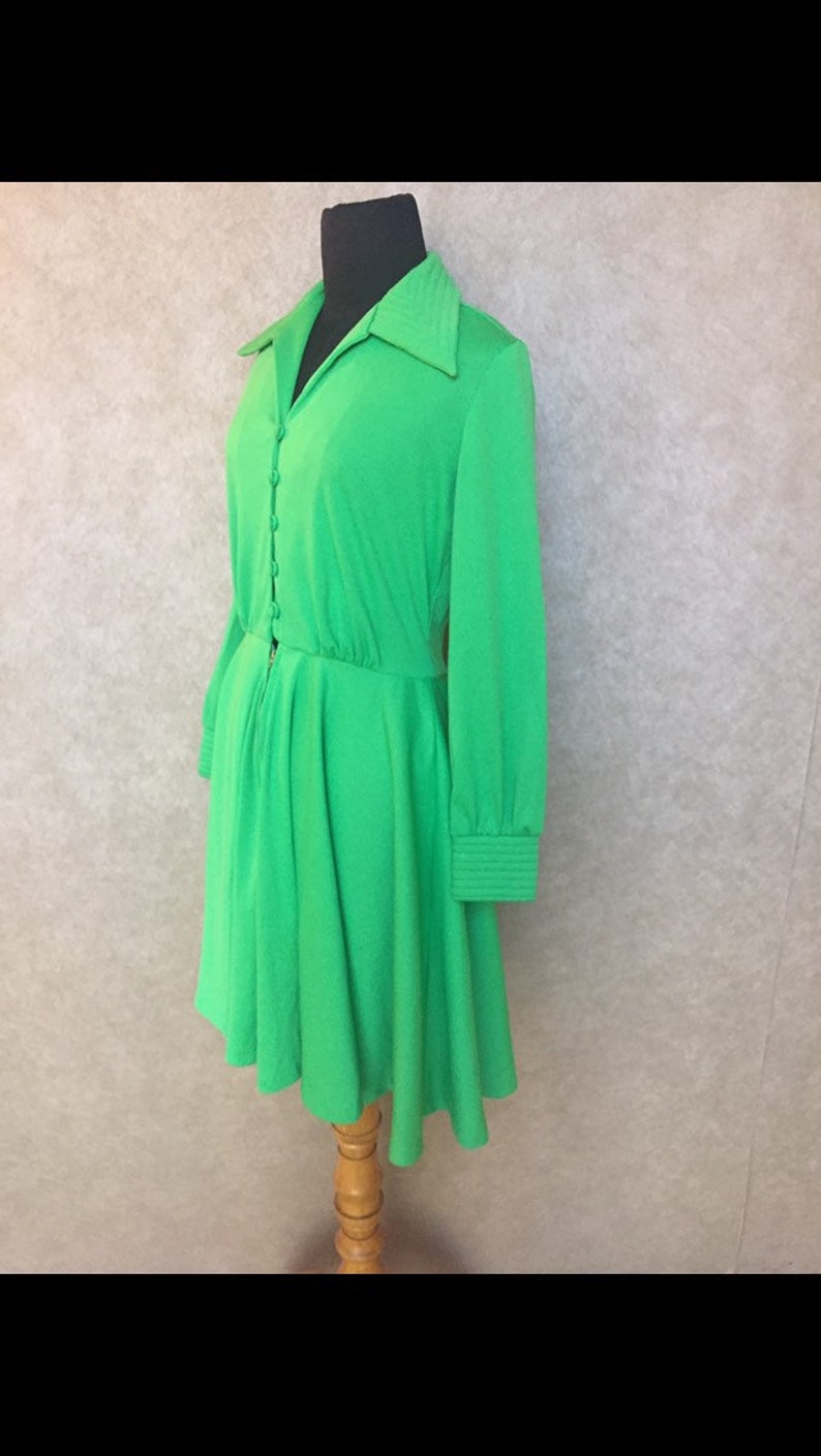 Vintage 1970s Green Button Front Point Collar Disco Dress M
