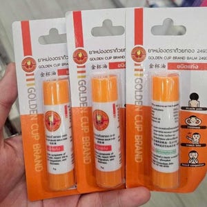 Golden Cup Balm Stick – Thailändsk örtsalva för smärta, huvudvärk, nästäppa (3, 6, 12-pack)