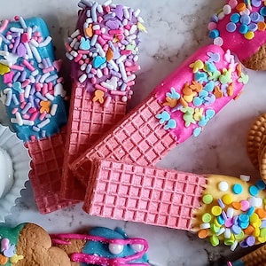 Met chocolade bedekte suikerwafelkoekjes!!! Traktaties, opvullers en gunsten voor paasmandjes !!