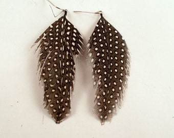 Feather Earrings Natural Guinea Fowl large dots 1