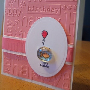 Carte de poisson d’anniversaire - Jolie en rose - Double ruban