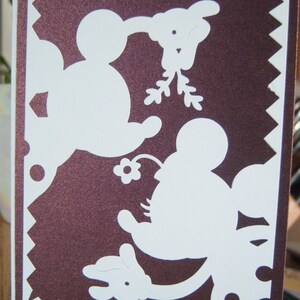 Maretak Mickey en Minnie Mouse Kerstkaart-Metallic Achtergrond - Blank Binnen