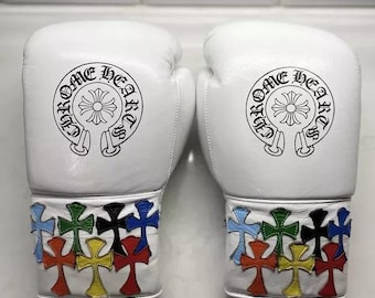 Custom Chrome Heart Style 14 Oz Boxing Gloves | Black & White Real