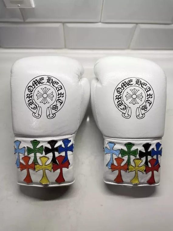 Custom Chrome Heart Style 14 Oz Boxing Gloves | Black & White Real