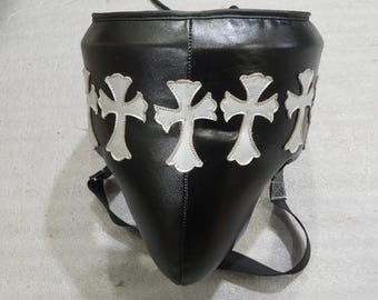 Handgefertigt Tiefschutz aus echtem Rindsleder Medium Tiefschutz mit Chrom Herz Kreuz Applikation - Boxen, MMA, Muay Thai, Martial Art, Kickboxen Ausrüstung