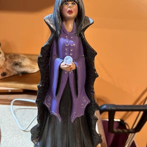 Lighted Ceramic Halloween Witch