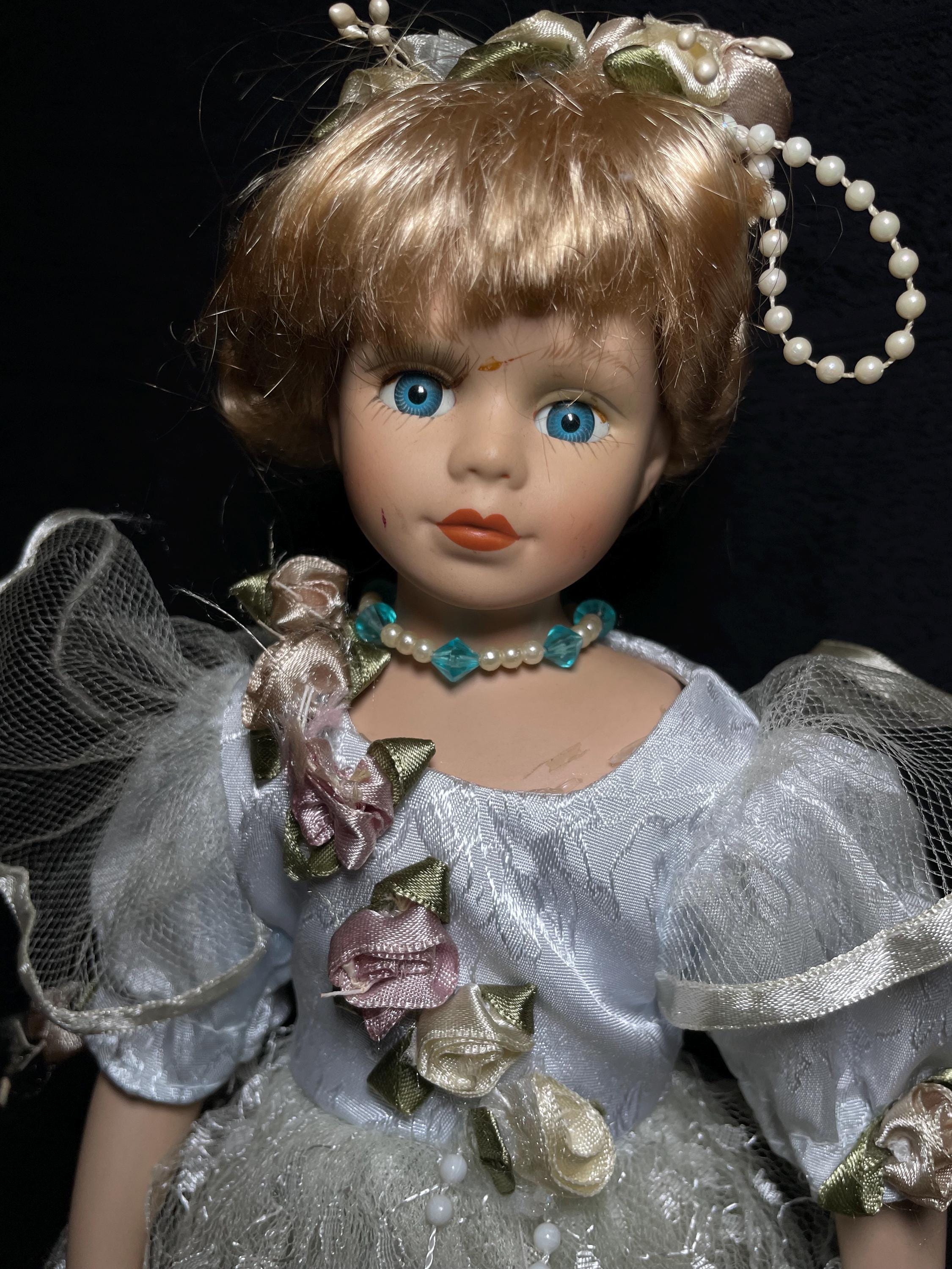 Bambole paranormali Italia