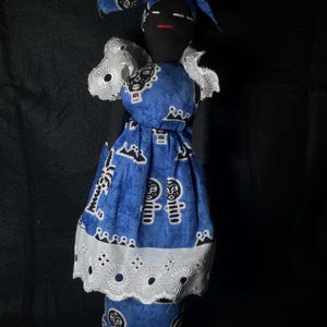 Spukende Voodoo-Puppe - Liebe und Wohlstand