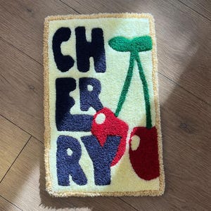 Handgemaakt getuft wandkleed kersenhout: getuft retro fruitdecor afbeelding 2