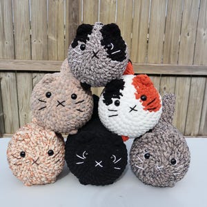 Crochet Loaf Cat