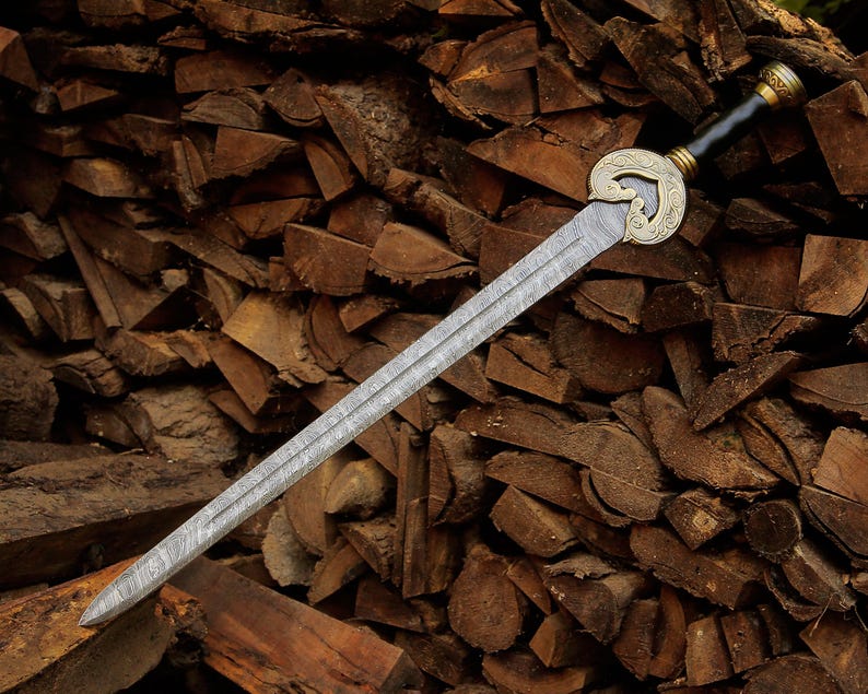 Handmade Damascus Steel Long sword | Medieval Knight Sword,Fantasy Sword for Collectors Decorative Sword Gift Birthday Wedding Best Man Gift Golden Arc
