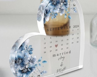 Personalized Acrylic Heart Wedding Calendar: Mr & Mrs Gift