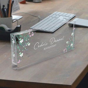 Personalized Floral Acrylic Desk Name Plate: Custom Office Decor