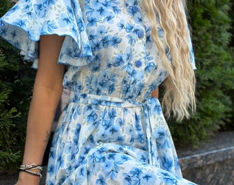 Midi-Sommerkleid mit blauem Blumendruck, leichte Viskose Grundfarbe, fließender Boho-Stil, ideales Geschenk für Frauen, Urlaub & täglicher Look