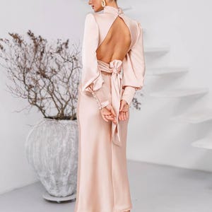 peach evening dress with sleeves Arabic Pink Luxurious Plus Size puffy cocktail dress with Pearls and Feather Embellishments