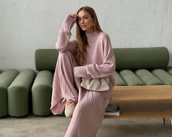 Pink Ribbed Knit Sweater Set, Women’s Two Piece Outfit, Skirt Suit Loungewear, Oversized Knitted Suit, Chic Gift For Her