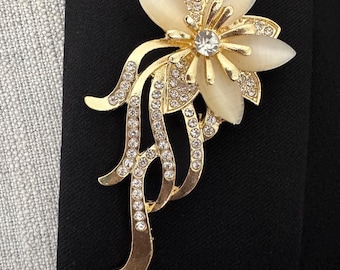 Elegante gouden strass bloemenbroche - reversspeld met kristallen bloem, vintage jasjepin, bruidsboeketaccessoire, cadeau-sieraden dames