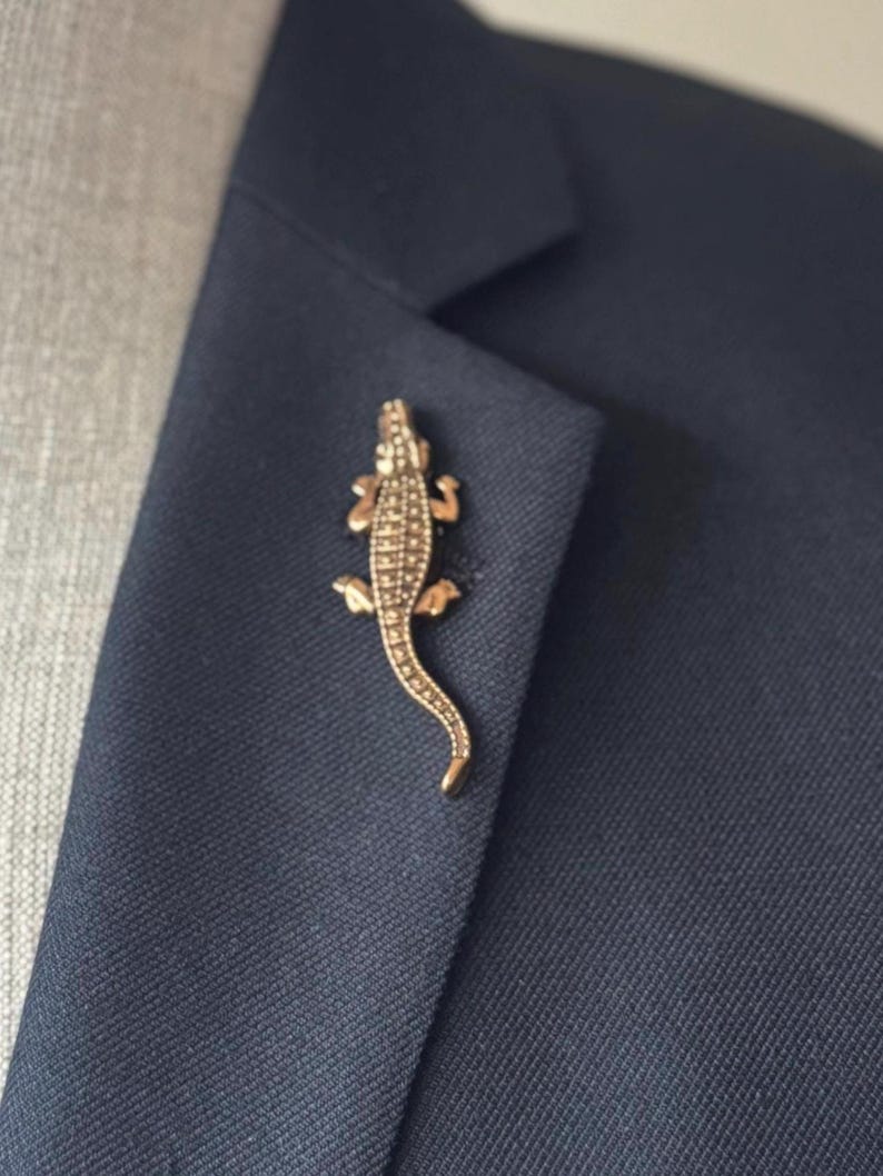 Elegant Alligator Lapel Pin for Men Women, Animal Brooch, Women ...