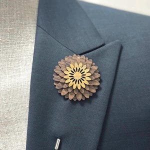Handmade Wood Flower Lapel Pin: Groomsmen Wedding Suit Accessory