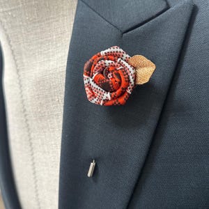 Flower Lapel Pin Brooch: Wedding Boutonniere, Suit Accessory