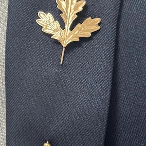 Maple leaf Lapel Pin for Men, Wedding Groomsmen Boutonniere, Men Suit Lapel Pin Acessories, Men Lapel Brooch, Gift for him Men
