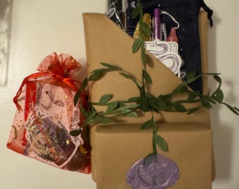 Blind Date with a Tarot or Oracle Deck Kit
