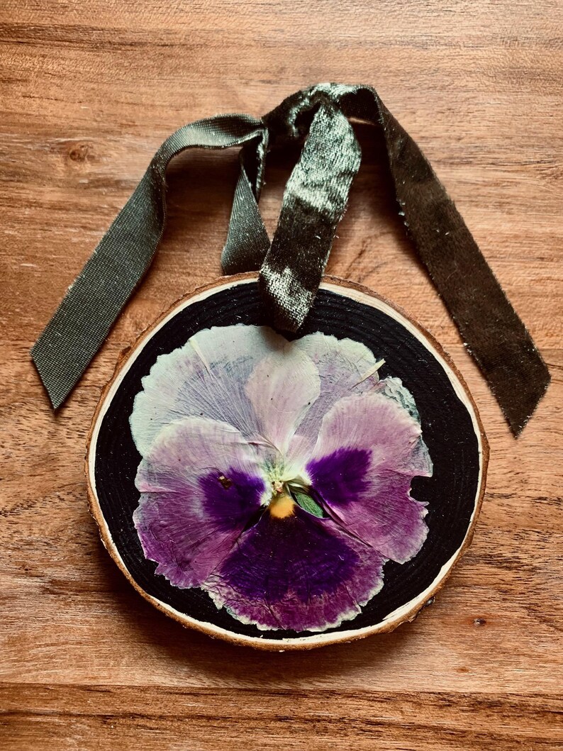 Pressed Flower Ornament Handmade Set of Three Etsy Canada