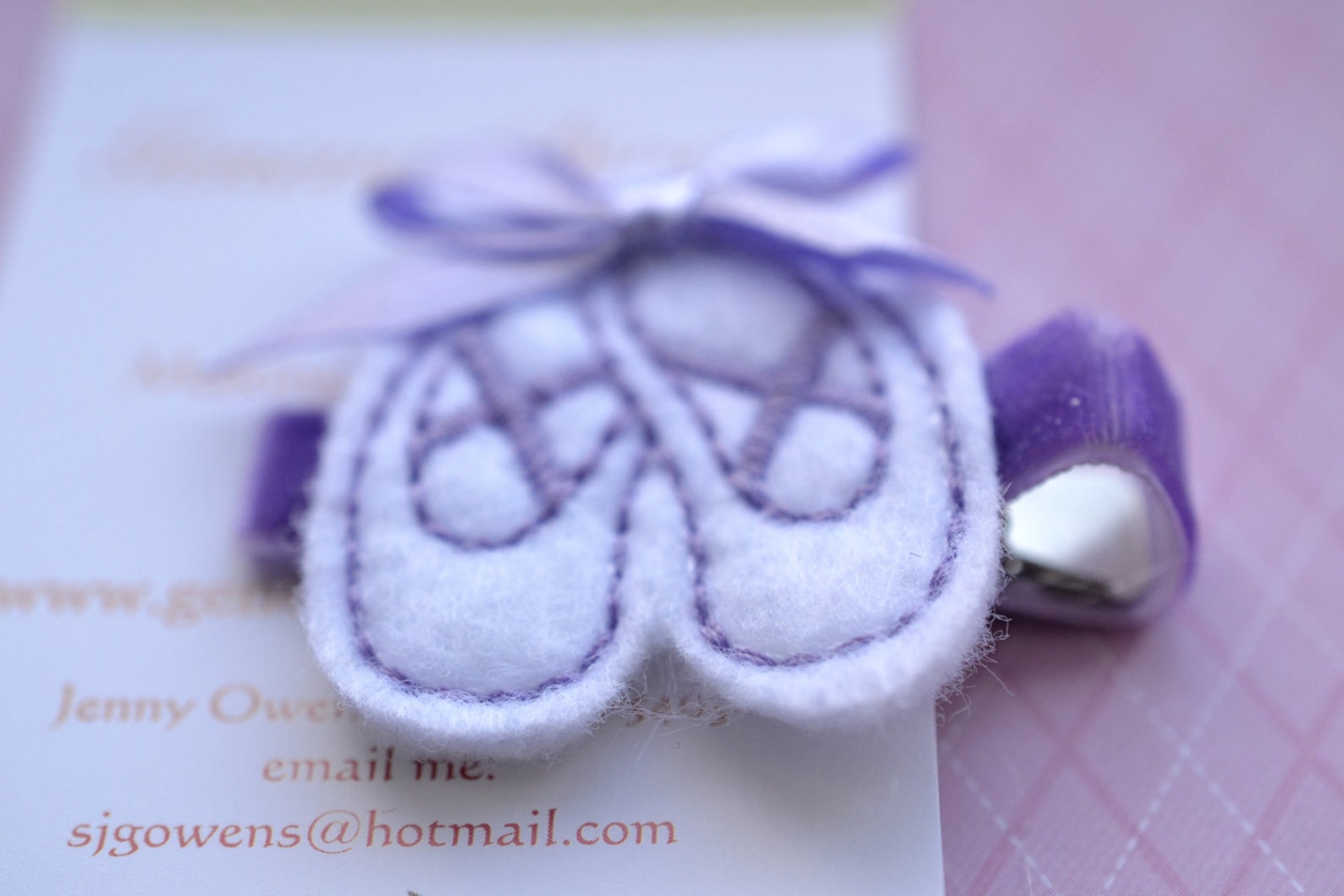 ballet shoes....embroidered felt hairclip in lavender ballet shoes....embroidered felt hairclip in lavender