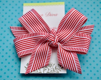 Lots of Stripes in Red Classic Diva Bow