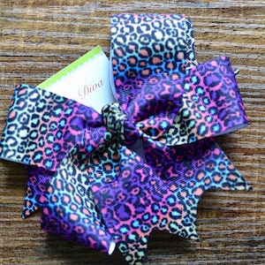 BB1 - Neon Leopard XL Diva Bow