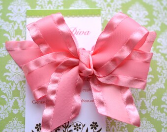 Light Pink Double Ruffle Classic Diva Bow