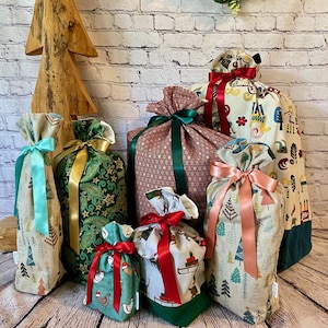 Wiederverwendbare Geschenktaschen für Weihnachtsferien: Stoffgeschenktaschen, umweltfreundliche Taschen, Geschenkverpackung, Nikolaussack, Kordelzuggeschenktasche, verschiedene Größen