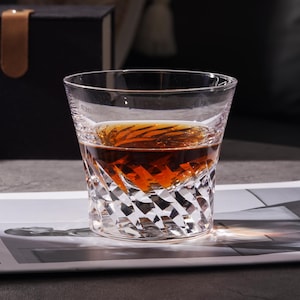 Hand-Cut Kiriko Clear Crystal Whisky Glass, Old Fashioned Whiskey Tumblers, Japanese Bourbon Barware Collection, Drink Glass with Gift Box