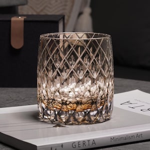 Hand Cut Luxury Raindrop Edo Kiriko Whisky Glass, Retro Crystal Glasses, Japanese Style Bourbon Whiskey Tumbler, Unique Barware Collection